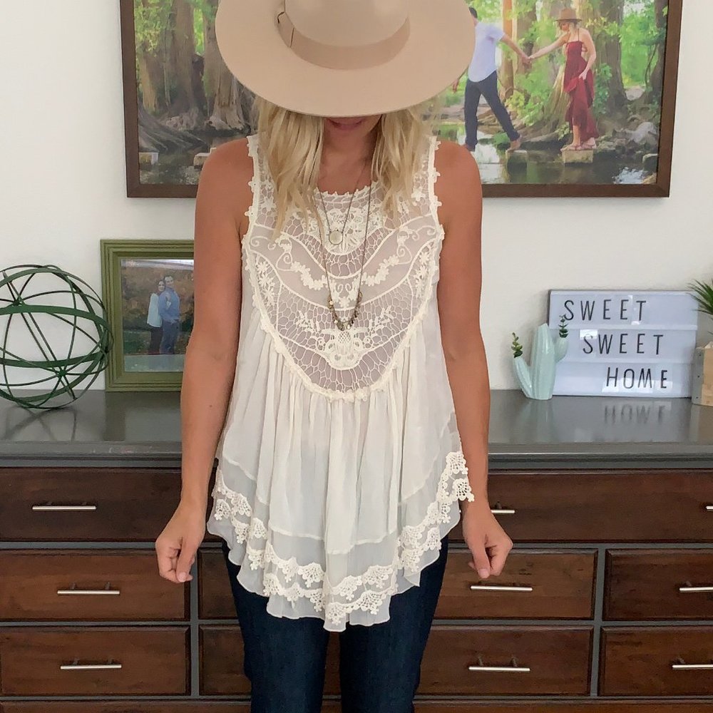 Flowy Lace Tunic Top